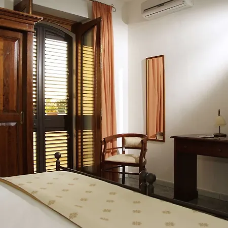 Bed & Breakfast Salento Terra Maris Cocumola