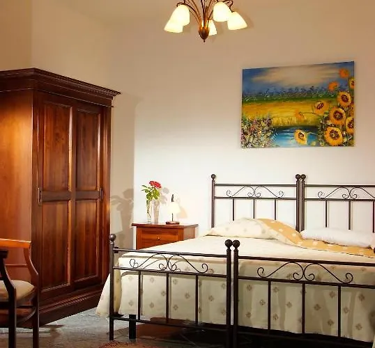 לינה וארוחת בוקר Salento Terra Maris 4*