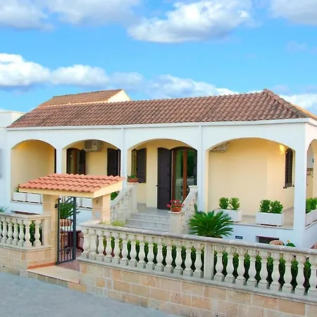 Salento Terra Maris 4* 코쿠몰라