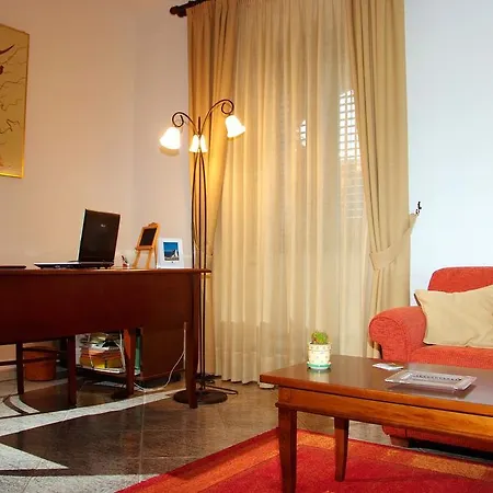 Salento Terra Maris 코쿠몰라